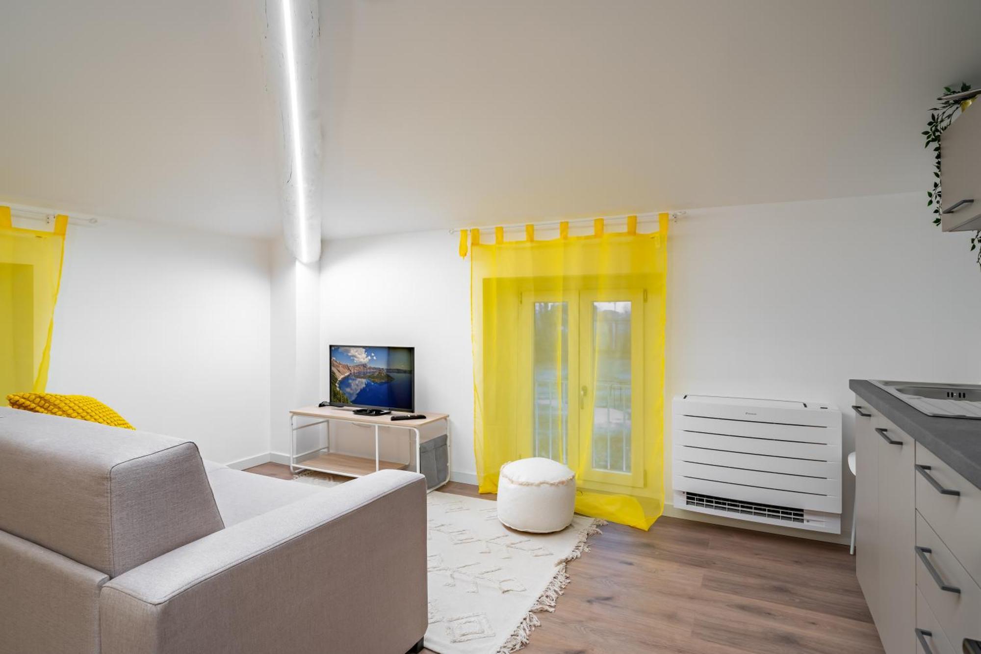 Cascina Conicchio - Metro Station - By Host4U Apartment Brescia Exterior photo